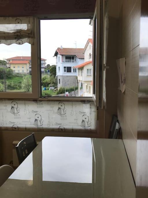 Apartamento Lekeitio, Garaje Y Wifi Экстерьер фото